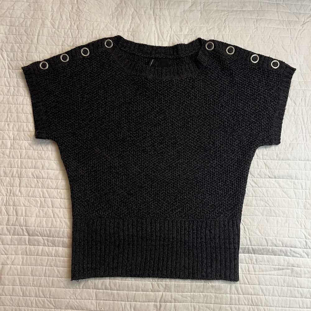 New Directions gray short sleeve sweater NWOT